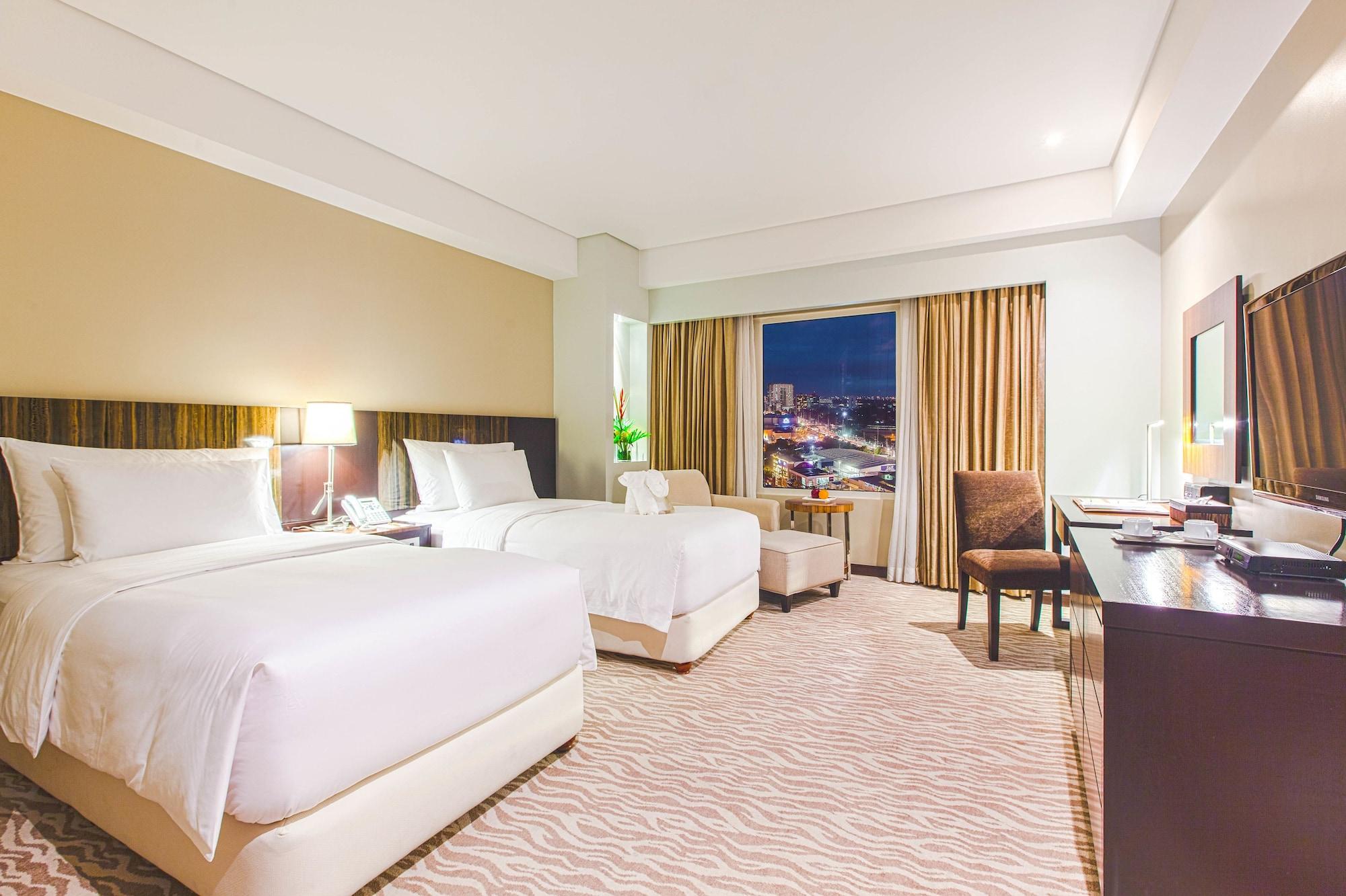 Acacia Hotel Manila Muntinlupa City Kültér fotó