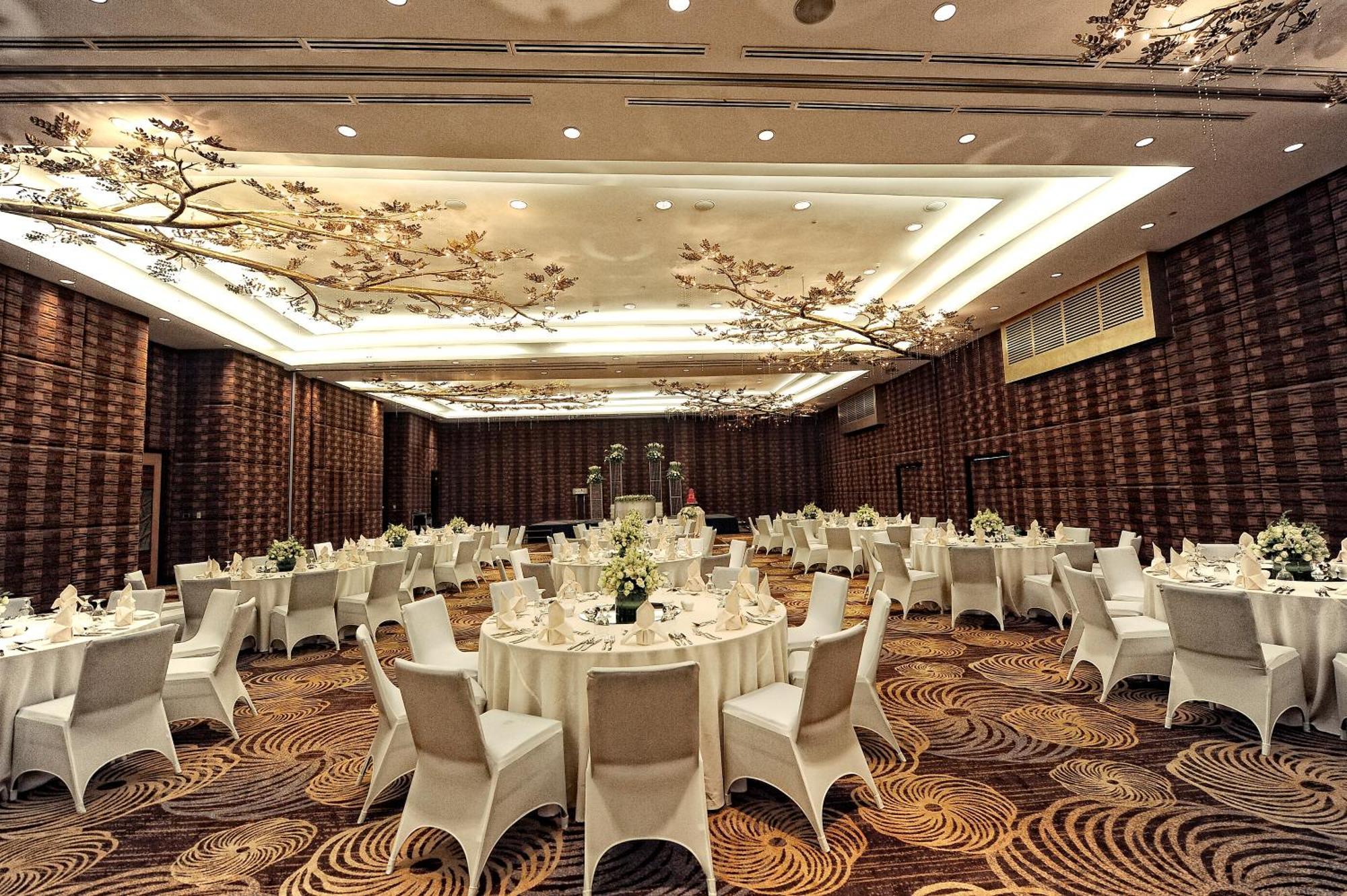 Acacia Hotel Manila Muntinlupa City Kültér fotó