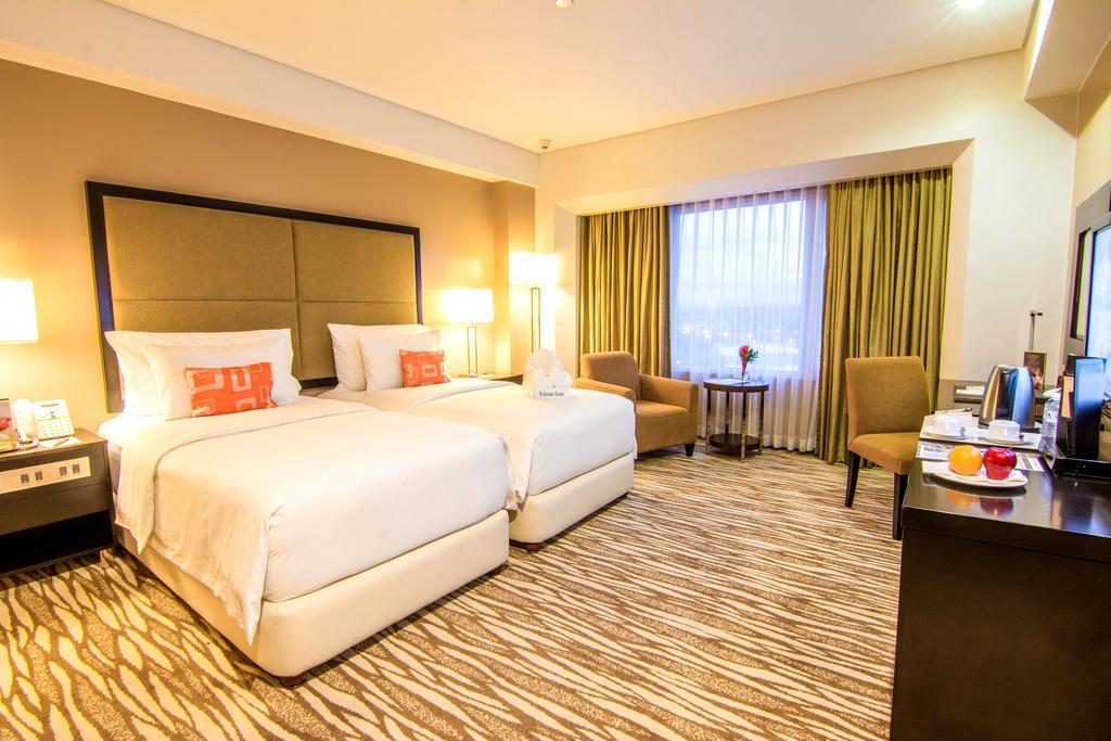 Acacia Hotel Manila Muntinlupa City Kültér fotó